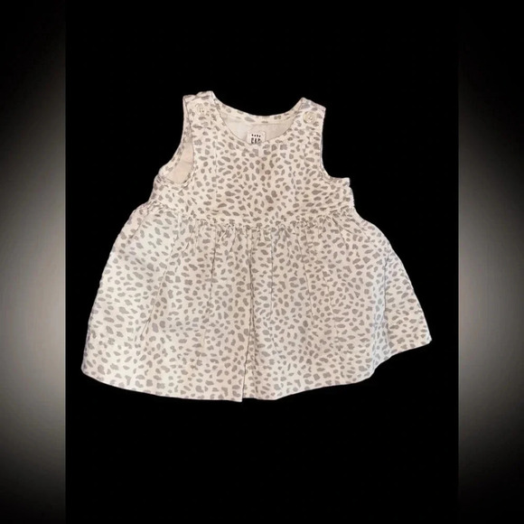 GAP Other - Gap Corduroy jumper dress. Size 3-6